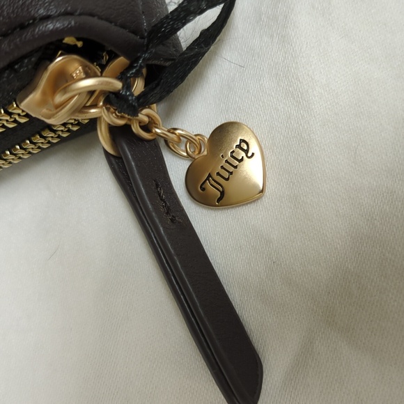 Juicy Couture Pink Wallet - Picture 3 of 13